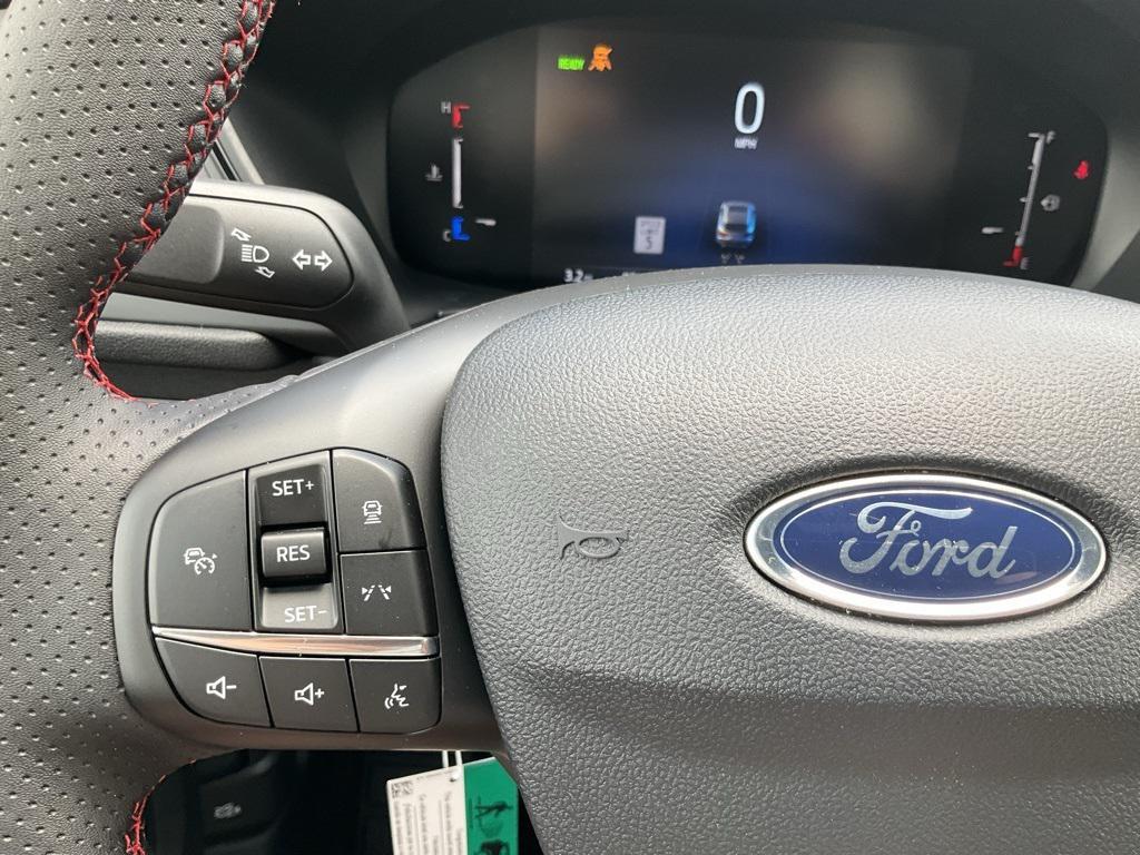 new 2025 Ford Escape car, priced at $32,352
