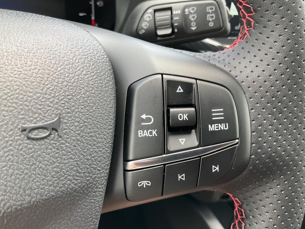 new 2025 Ford Escape car, priced at $32,352