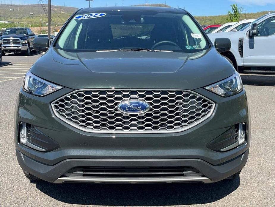 new 2024 Ford Edge car, priced at $40,975