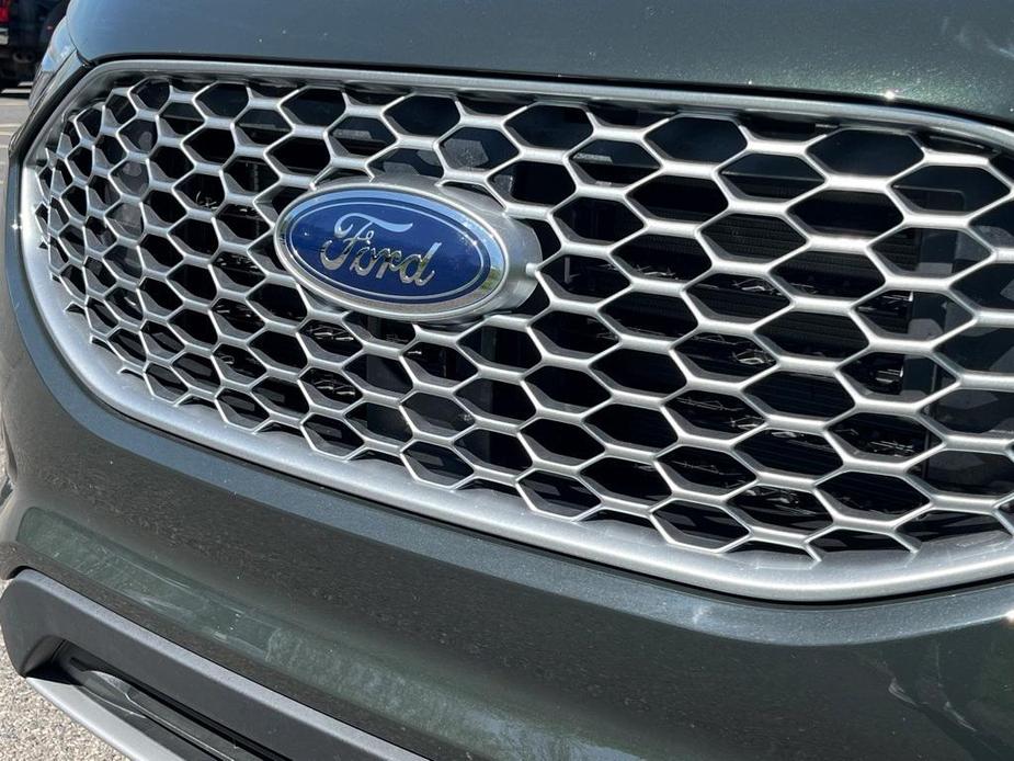 new 2024 Ford Edge car, priced at $40,975