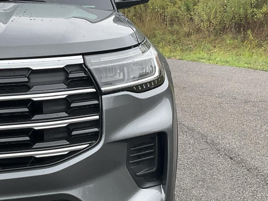 new 2026 Ford Explorer car, priced at $44,880