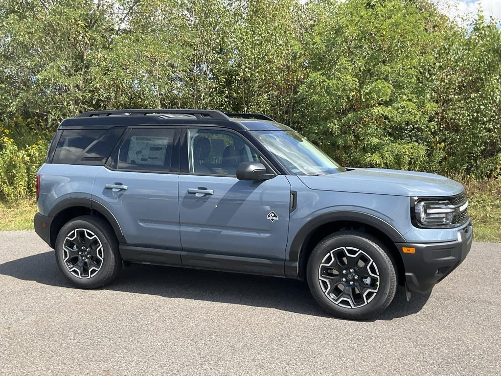 new 2025 Ford Bronco Sport car, priced at $37,678