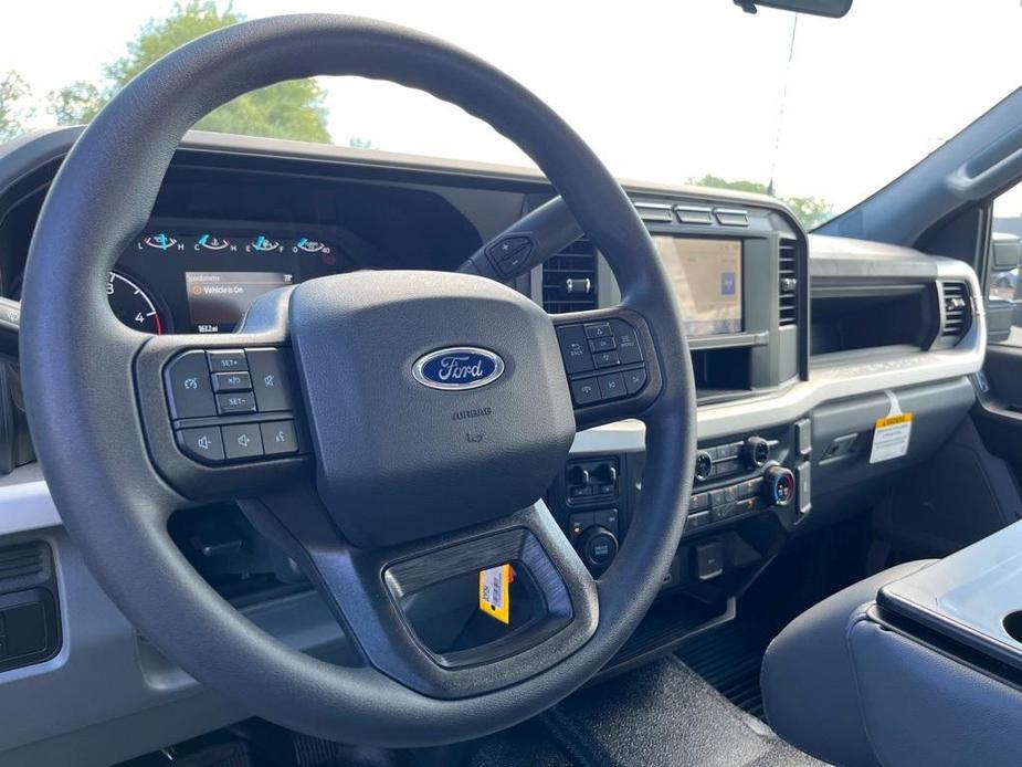 new 2023 Ford F-250 car, priced at $68,675