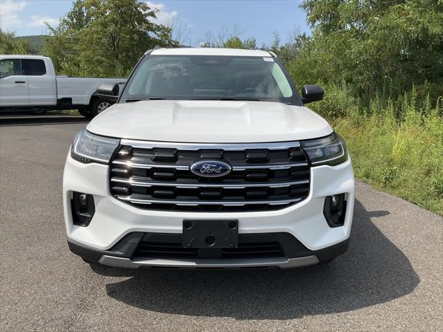 new 2025 Ford Explorer car, priced at $47,500