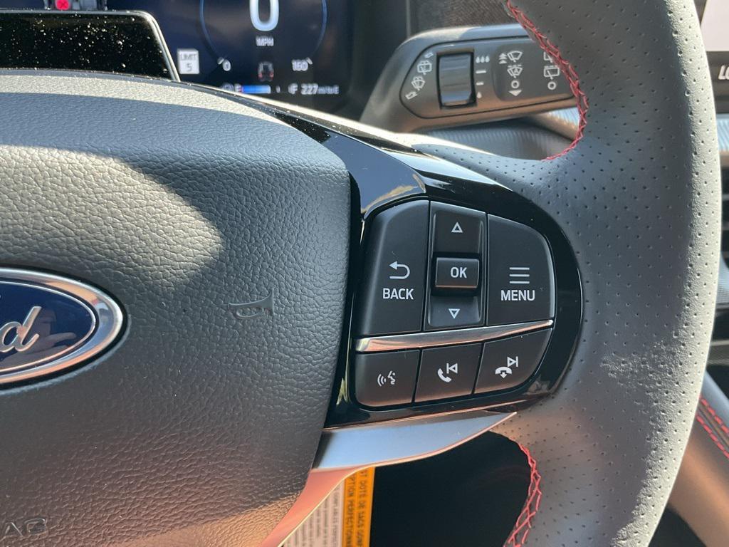 new 2025 Ford Explorer car, priced at $50,092