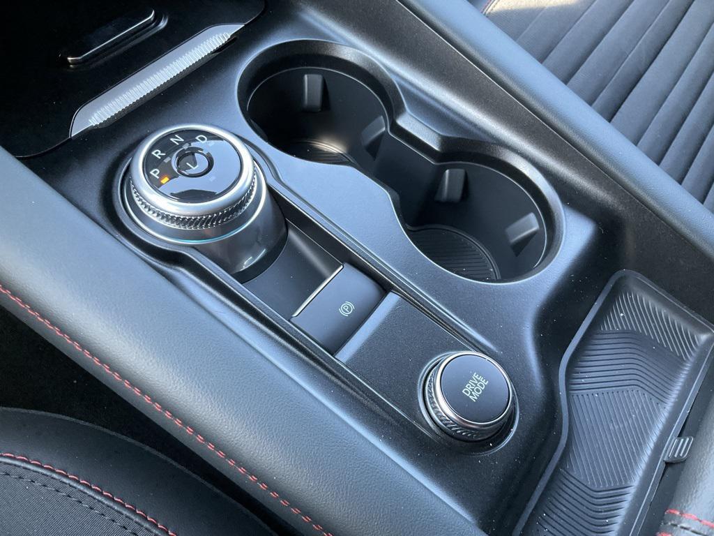 new 2025 Ford Explorer car, priced at $50,092