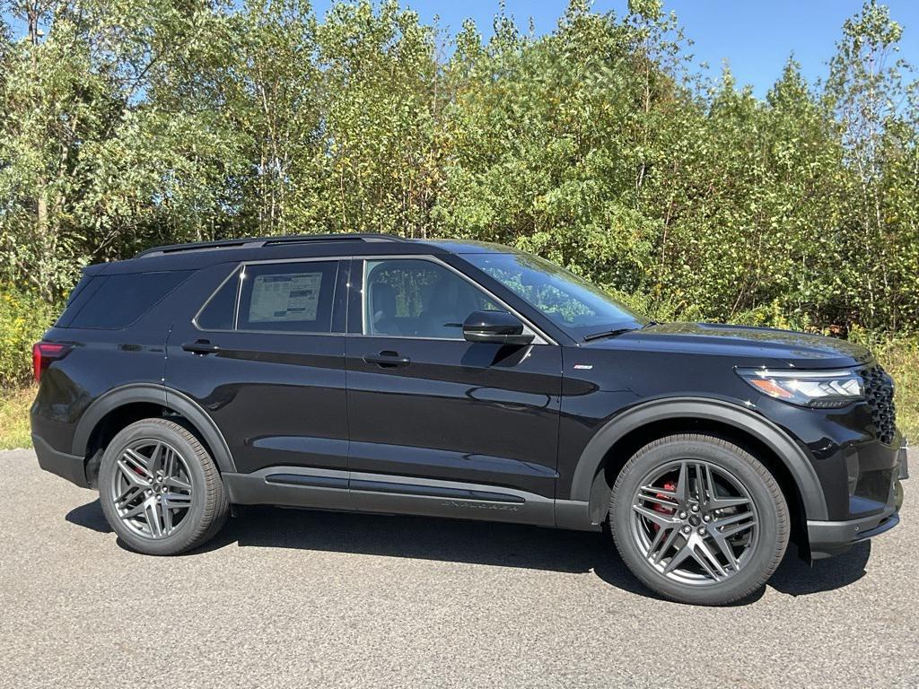 new 2025 Ford Explorer car, priced at $50,092