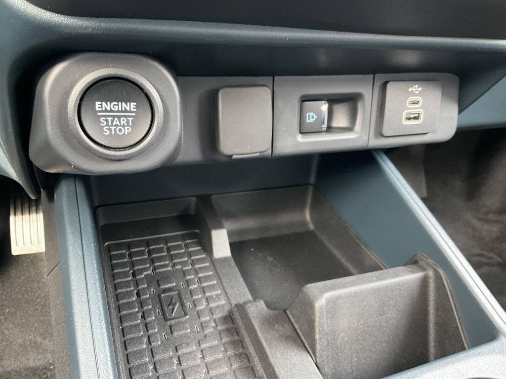 new 2025 Ford Maverick car, priced at $38,136