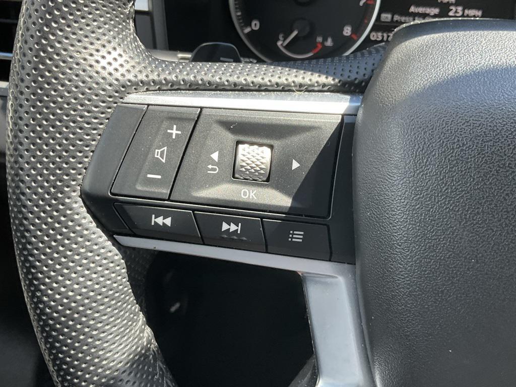 used 2023 Mitsubishi Outlander car, priced at $24,989