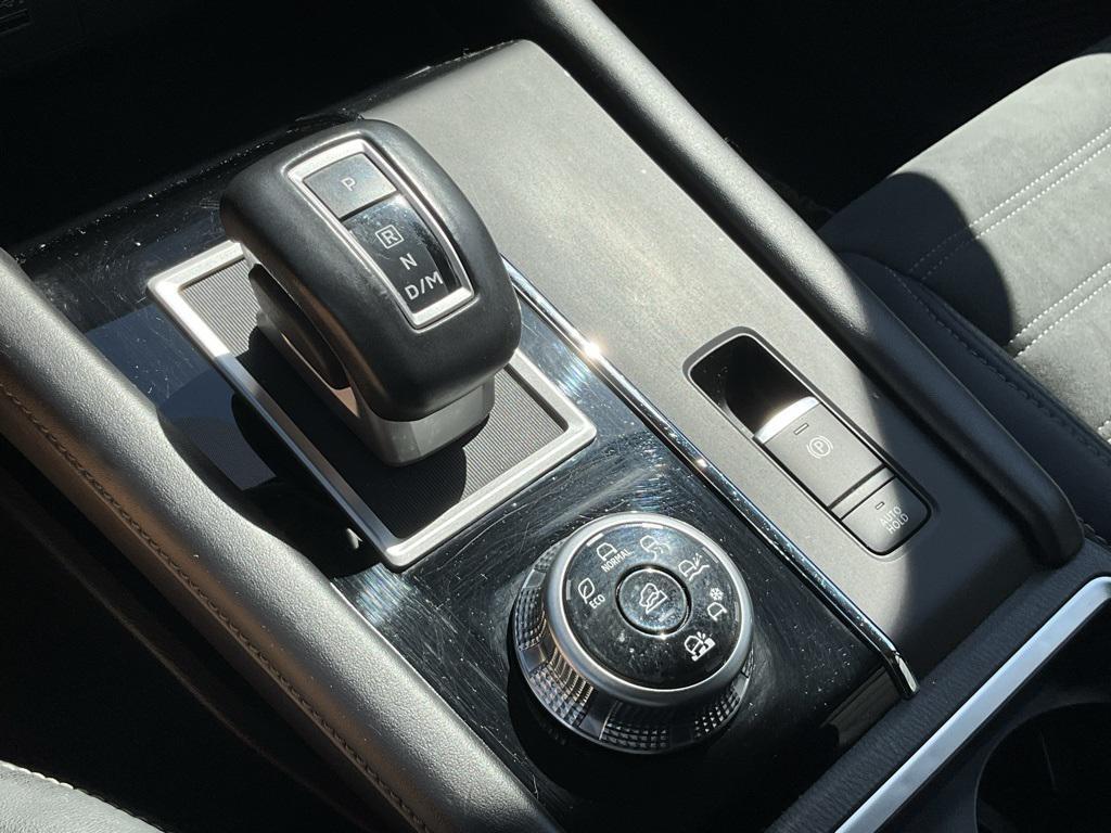 used 2023 Mitsubishi Outlander car, priced at $24,989