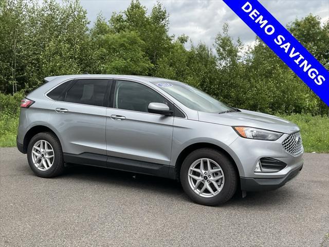 new 2024 Ford Edge car, priced at $35,000