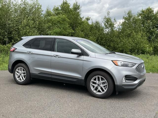 new 2024 Ford Edge car, priced at $34,500