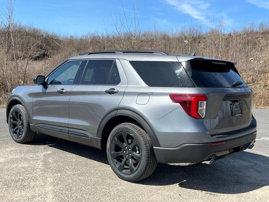 new 2024 Ford Explorer car, priced at $51,215