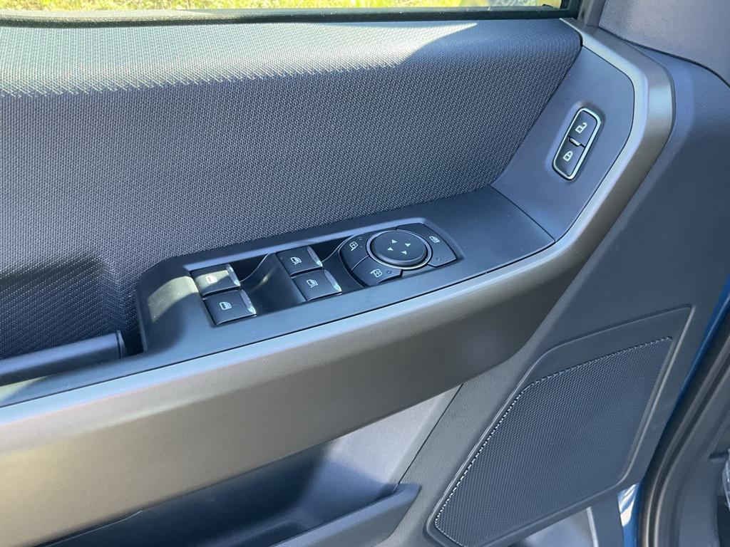 new 2025 Ford F-150 car, priced at $50,557