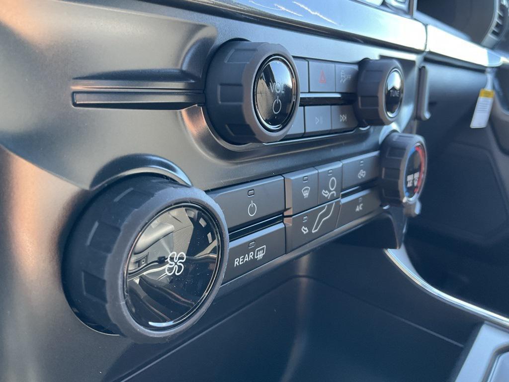 new 2025 Ford F-150 car, priced at $50,557