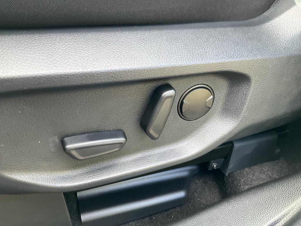 new 2025 Ford Ranger car, priced at $43,188