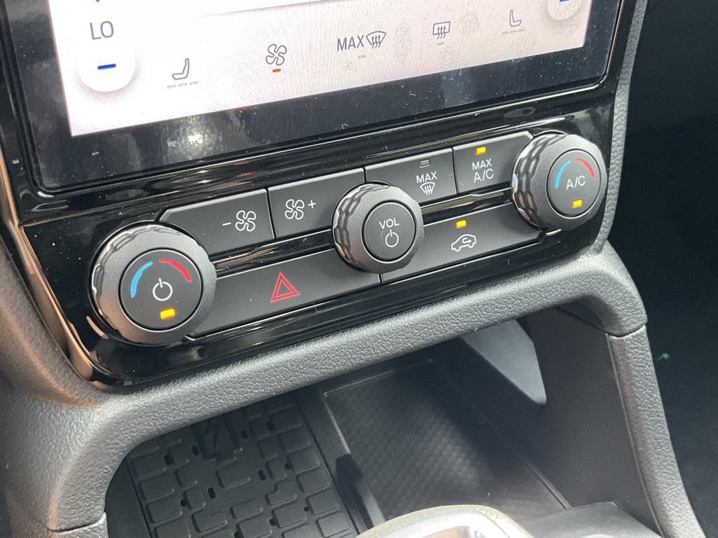 new 2025 Ford Ranger car, priced at $43,188