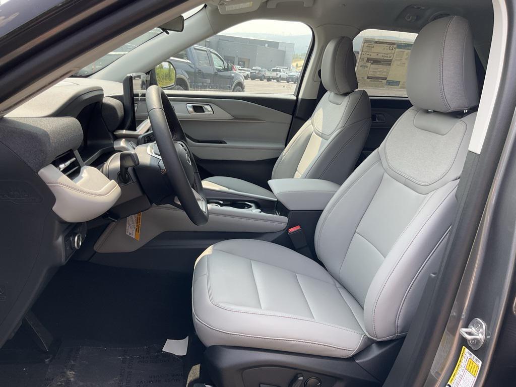new 2025 Ford Explorer car, priced at $46,029