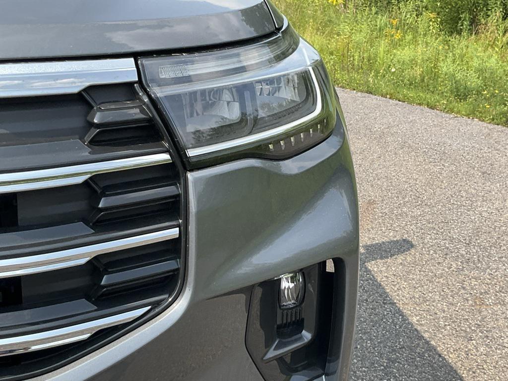 new 2025 Ford Explorer car, priced at $46,029