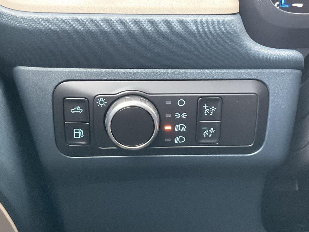 new 2025 Ford Maverick car, priced at $39,575