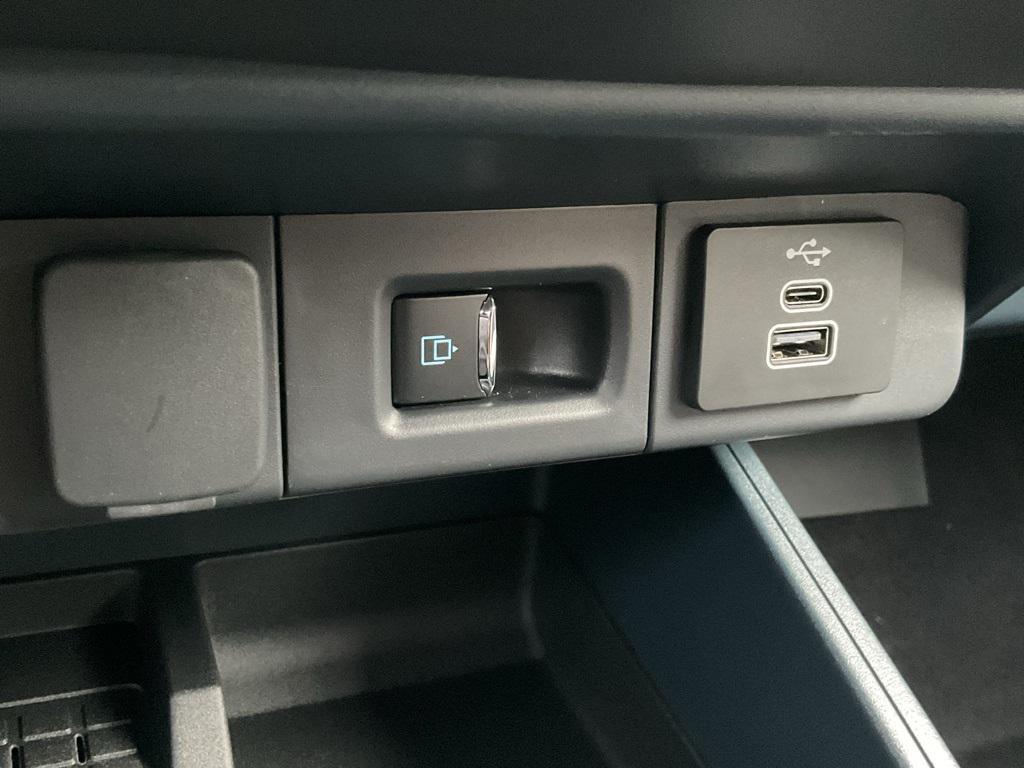 new 2025 Ford Maverick car, priced at $39,575