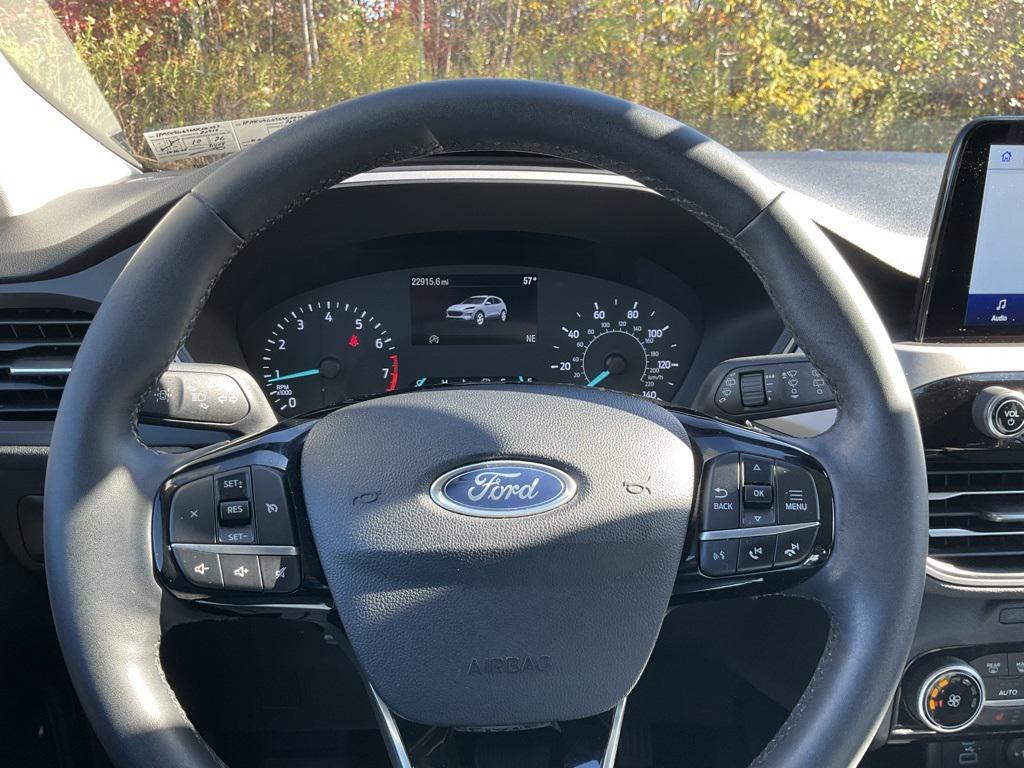 used 2022 Ford Escape car, priced at $21,999