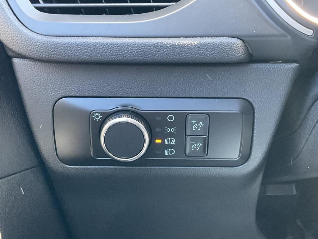 used 2022 Ford Escape car, priced at $21,999