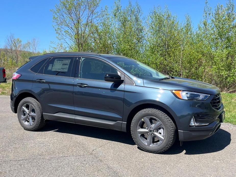 new 2024 Ford Edge car, priced at $43,960