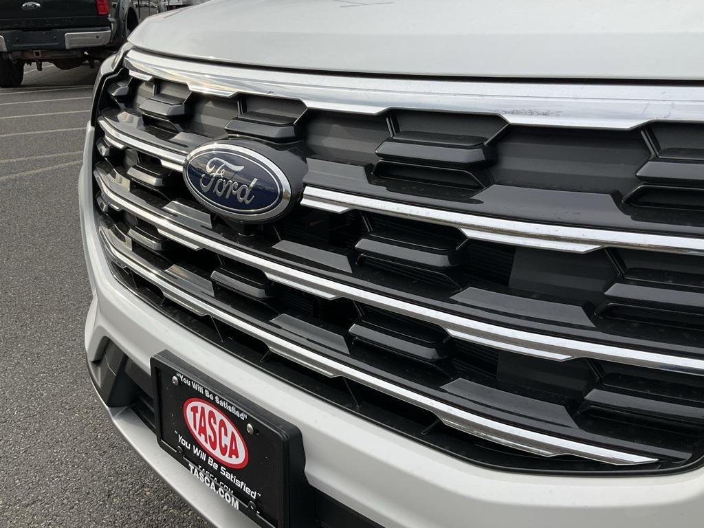 new 2026 Ford Explorer car, priced at $45,475