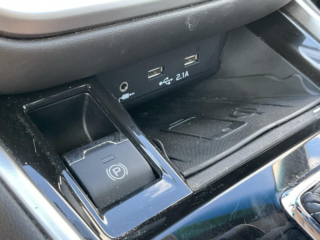 used 2022 Subaru Legacy car, priced at $22,595