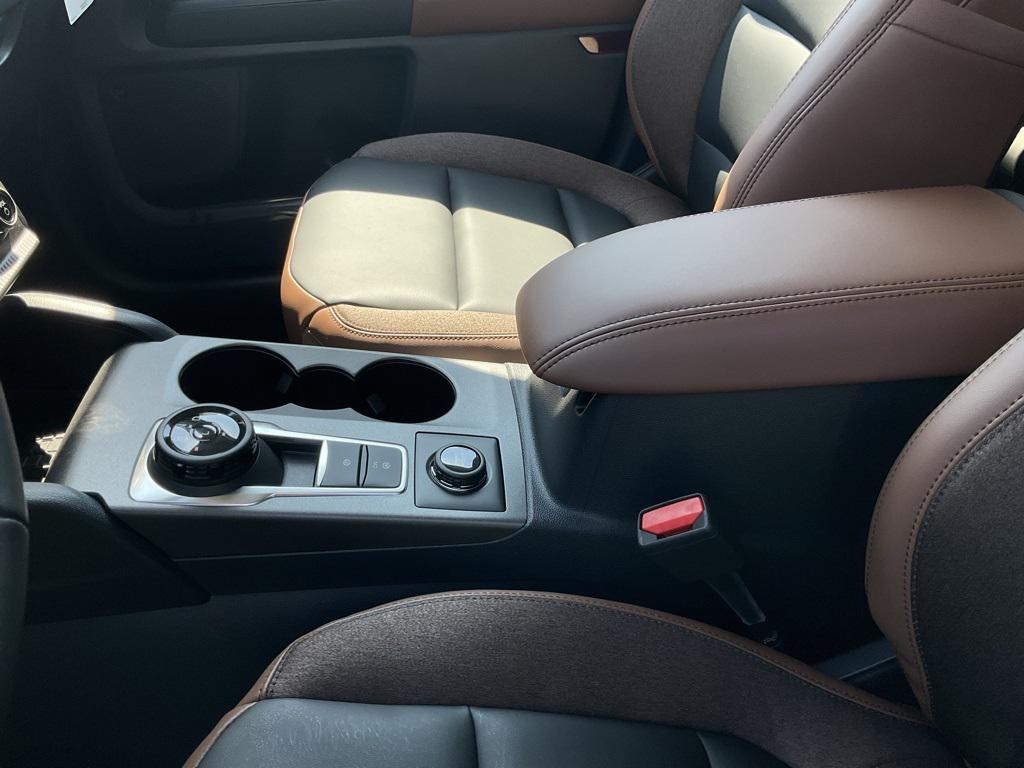 new 2025 Ford Bronco Sport car, priced at $38,303