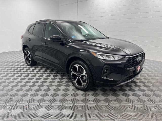 used 2023 Ford Escape car, priced at $27,595