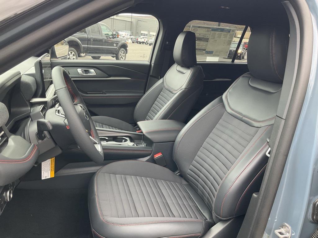 new 2025 Ford Explorer car, priced at $48,120