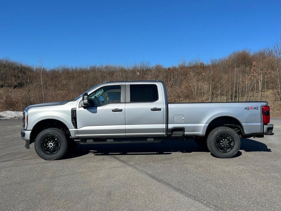 new 2024 Ford F-350 car, priced at $64,840