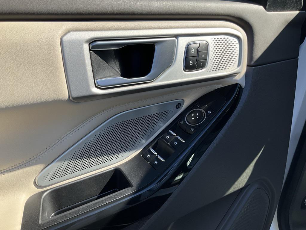 used 2022 Ford Explorer car, priced at $41,975