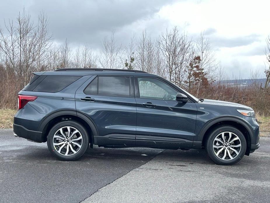 new 2024 Ford Explorer car, priced at $51,765