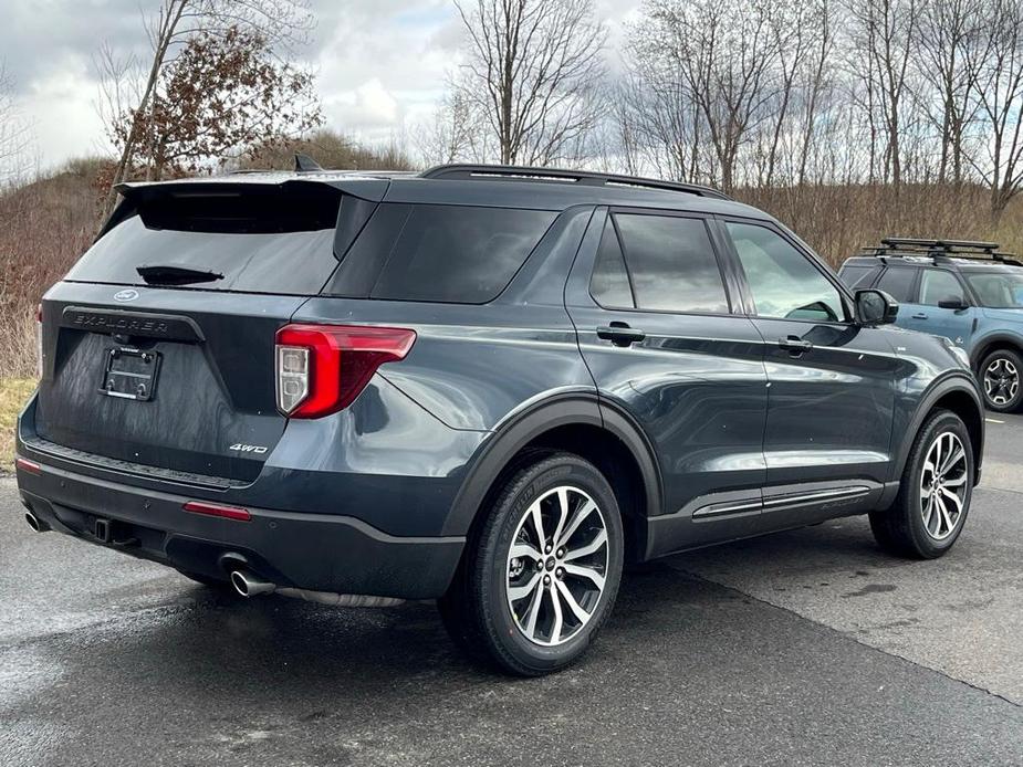 new 2024 Ford Explorer car, priced at $51,765