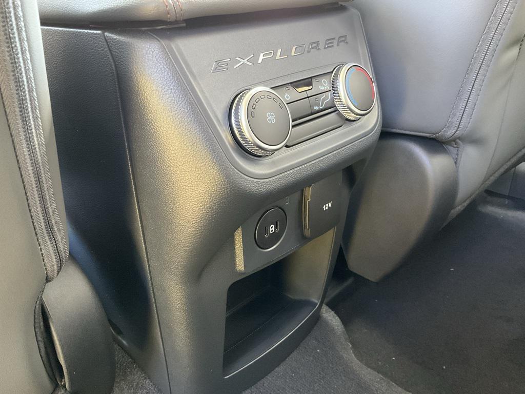 new 2025 Ford Explorer car, priced at $48,239