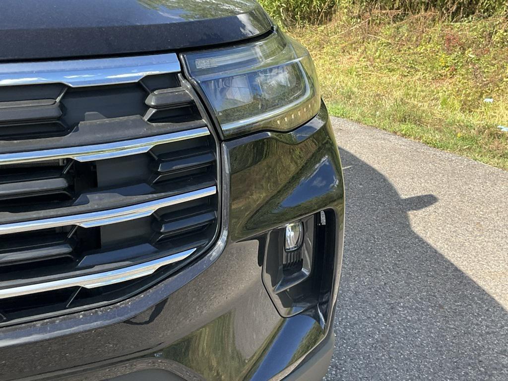 new 2025 Ford Explorer car, priced at $48,239
