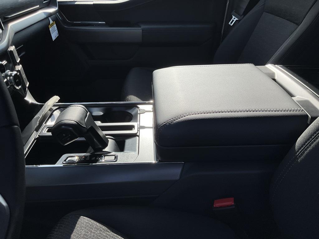 new 2025 Ford F-150 car, priced at $60,813