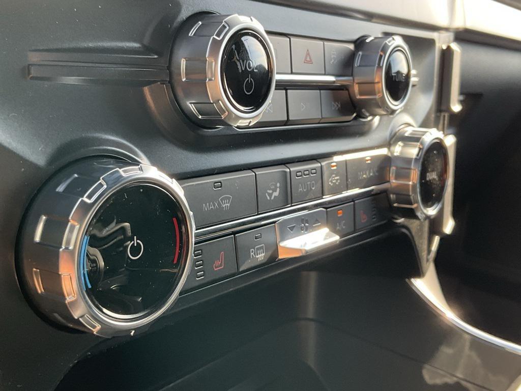 new 2025 Ford F-150 car, priced at $60,813