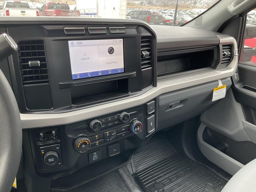 new 2024 Ford F-350 car, priced at $71,645