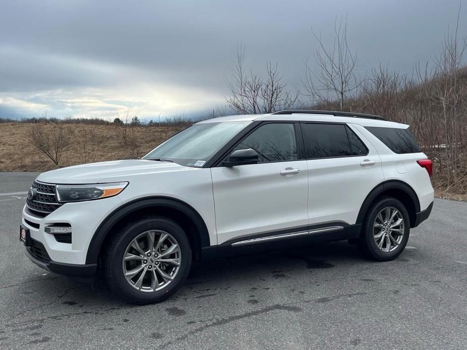 new 2023 Ford Explorer car, priced at $50,225