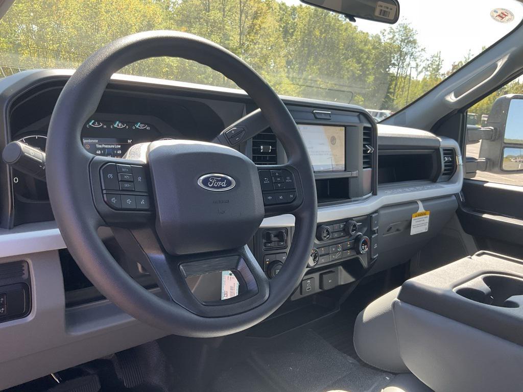 new 2026 Ford F-350 car, priced at $71,495