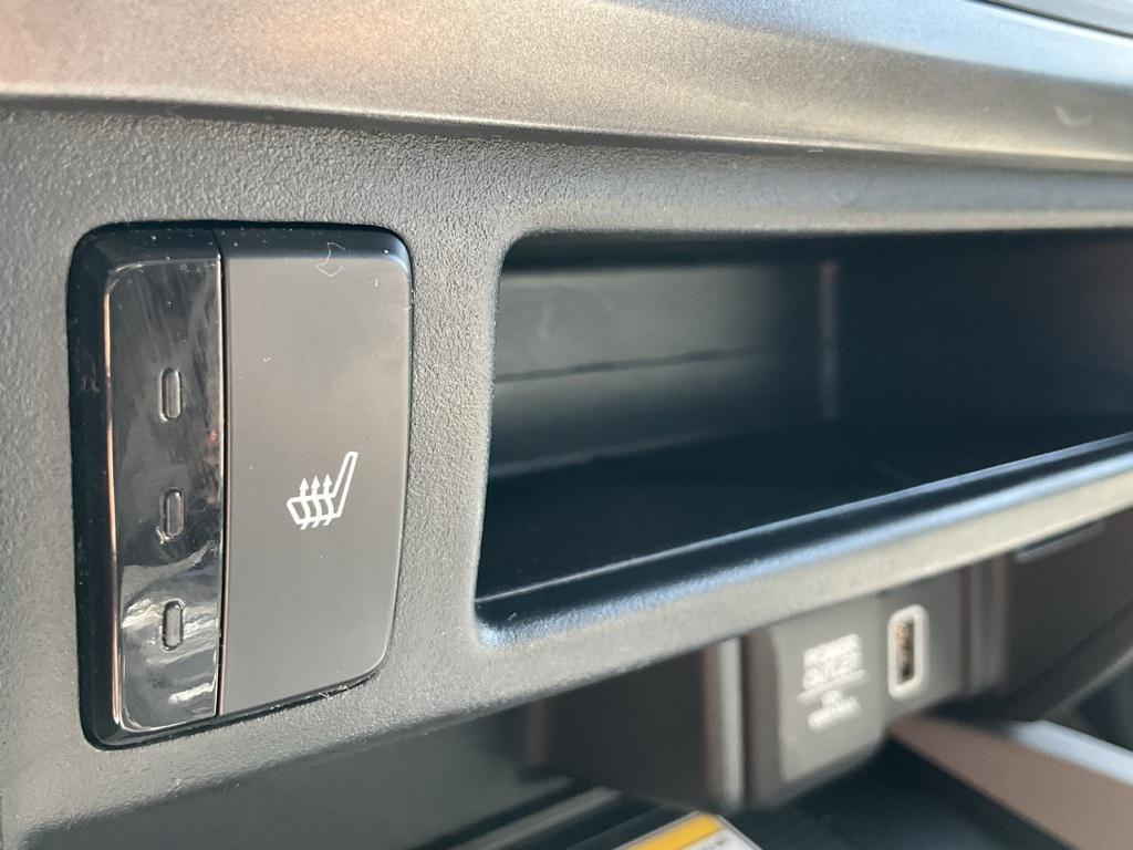 used 2022 Honda Pilot car, priced at $29,500