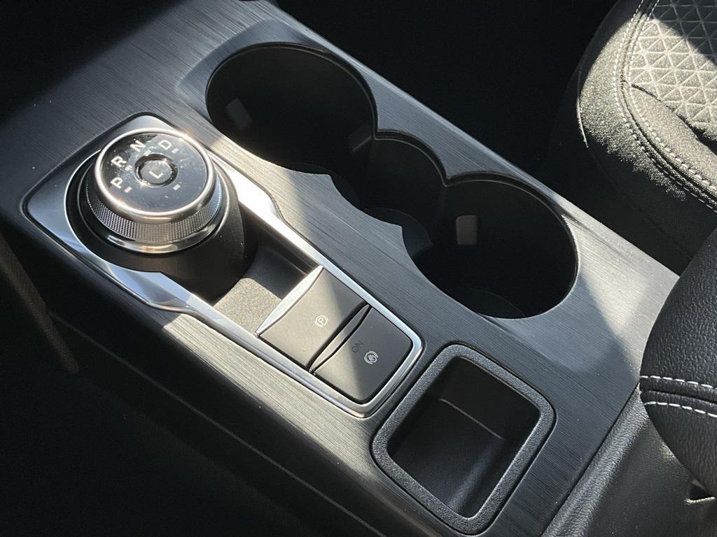new 2025 Ford Escape car, priced at $30,575