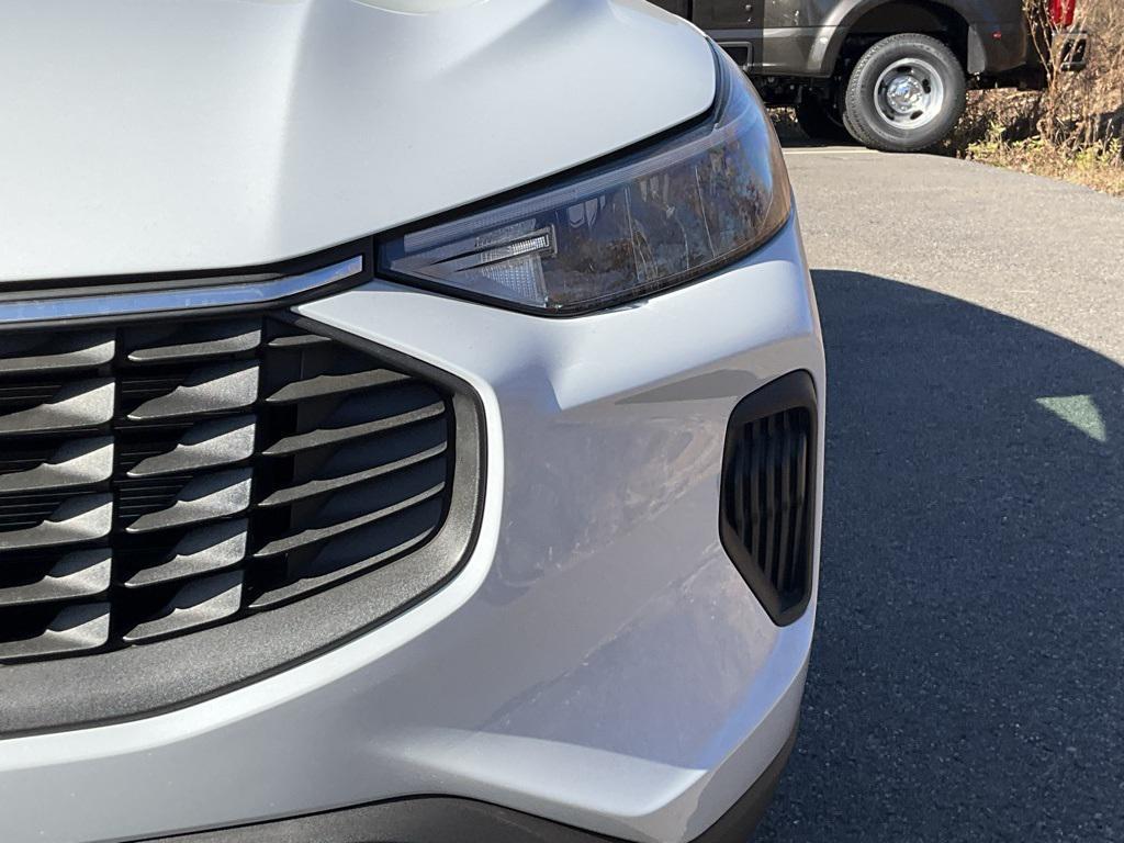 new 2025 Ford Escape car, priced at $30,575