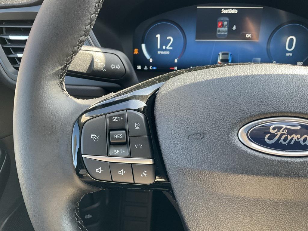 new 2025 Ford Escape car, priced at $30,575