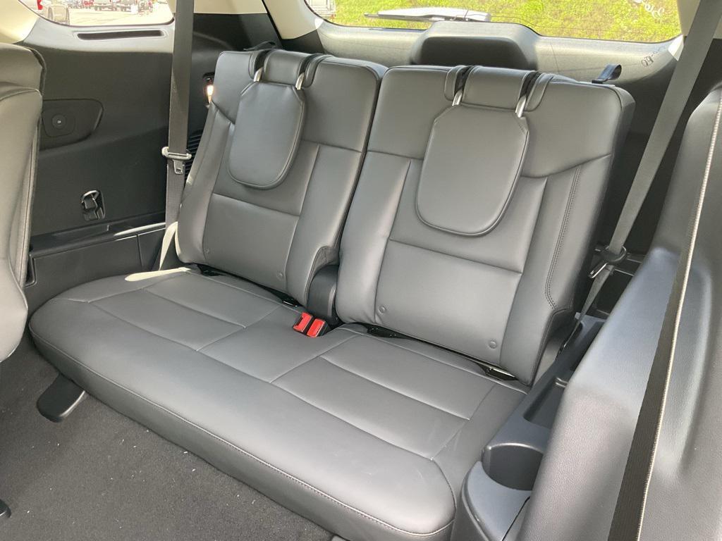 new 2025 Ford Explorer car, priced at $47,880