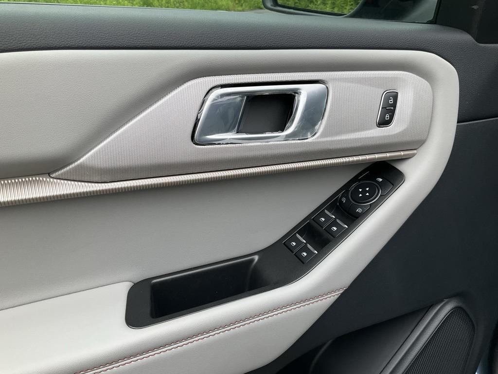 new 2025 Ford Explorer car, priced at $47,740